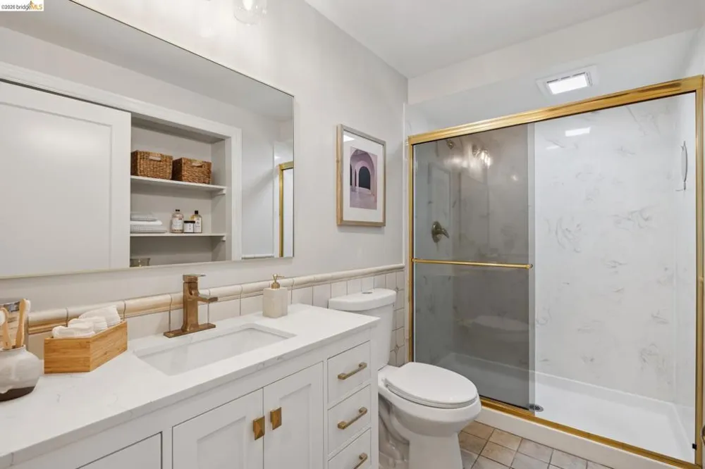 318 Arlington Ave. Kensington, CA 94707
