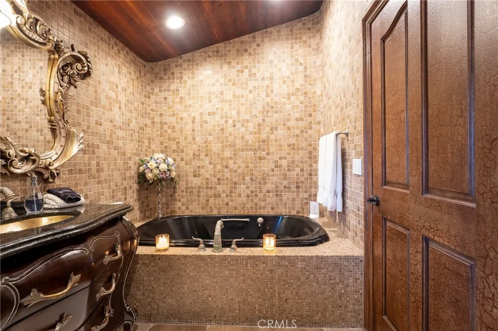 1144 Hermes Encinitas, CA 92024