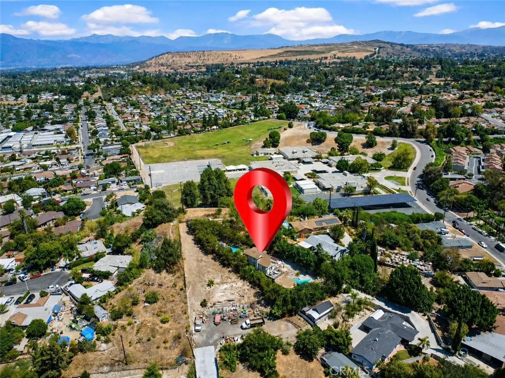 18037 La Puente La Puente, CA 91744