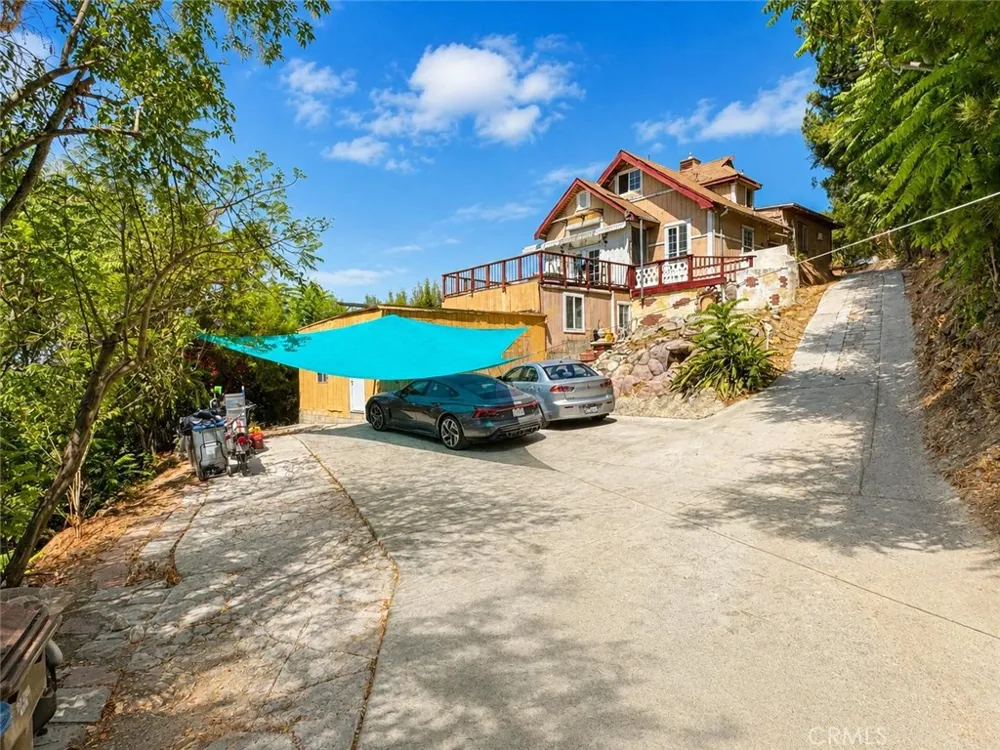 18037 La Puente La Puente, CA 91744