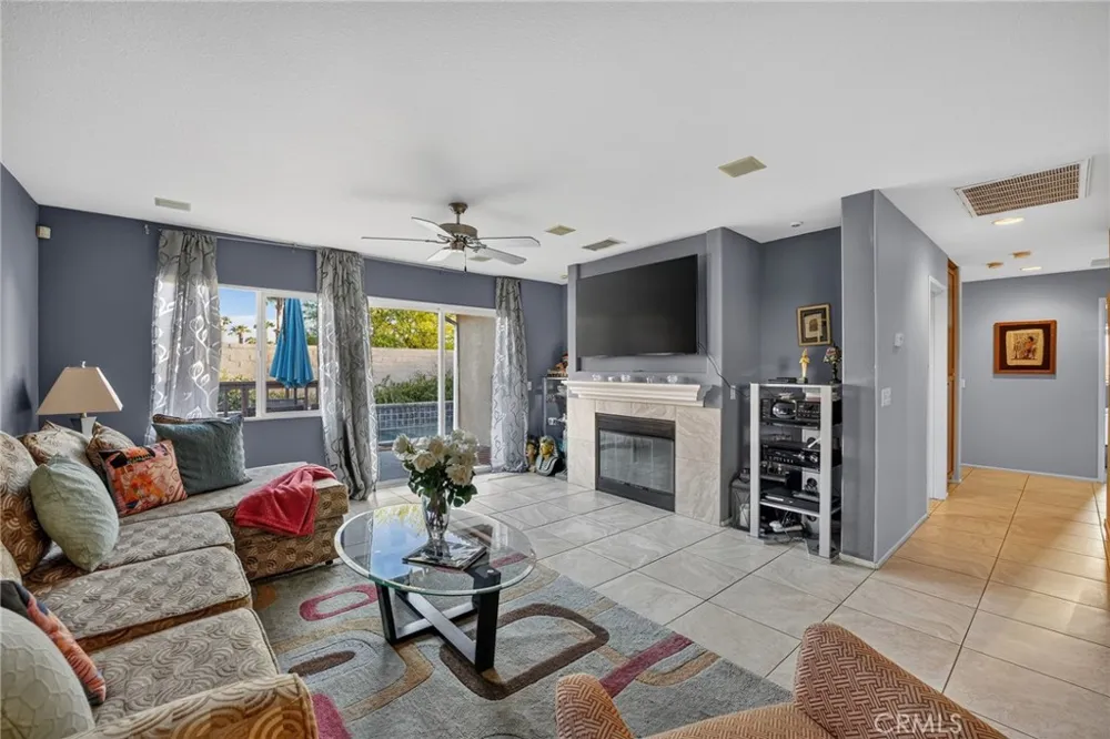 84081 Azzura Indio, CA 92203