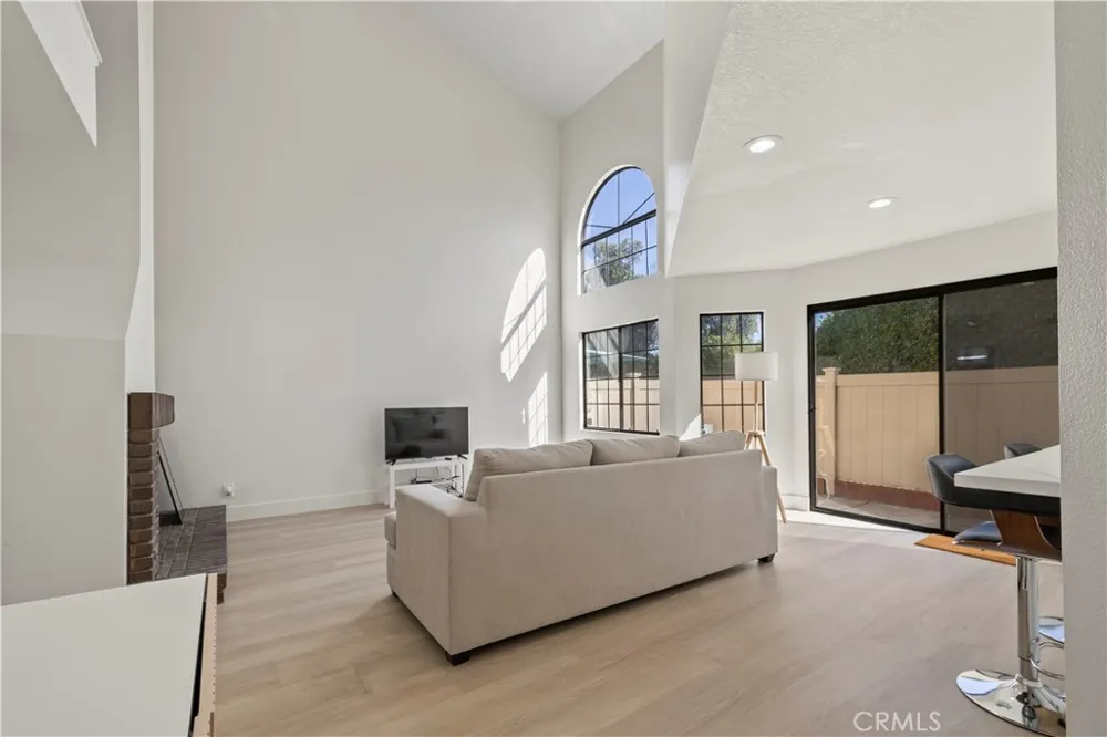 3672 Ivory West Covina, CA 91792