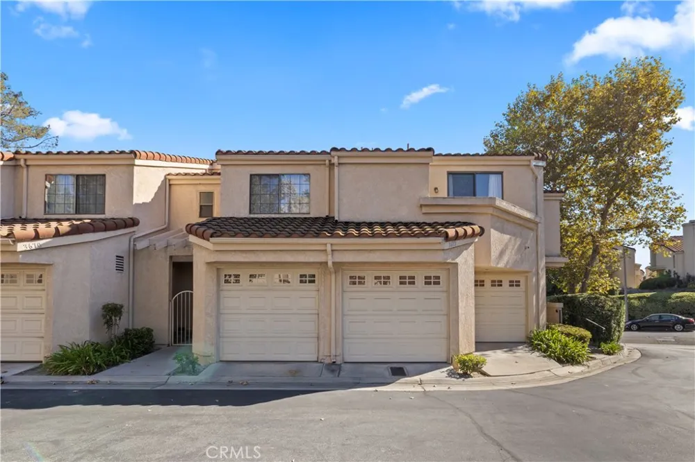 3672 Ivory West Covina, CA 91792