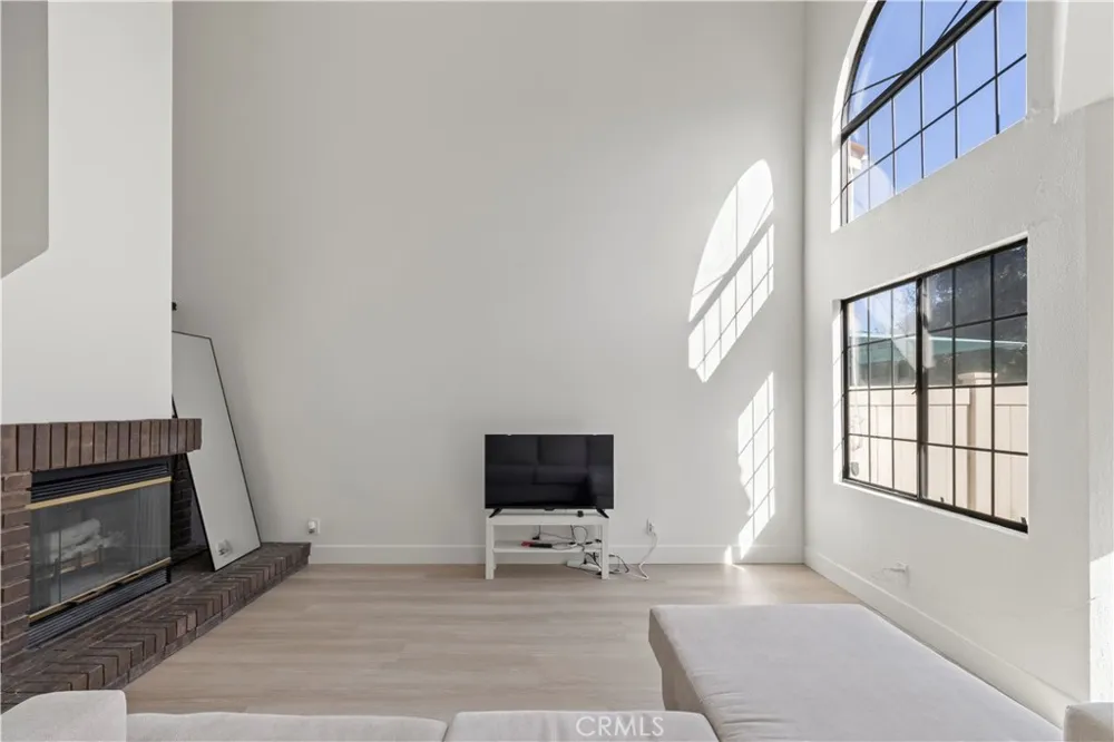 3672 Ivory West Covina, CA 91792