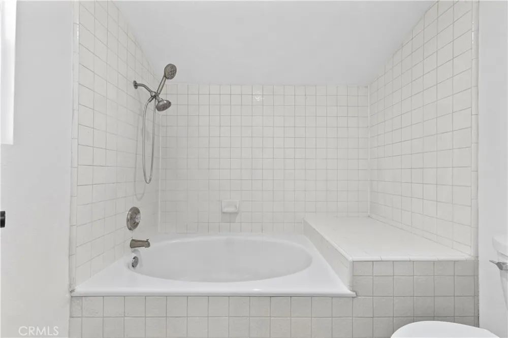 3672 Ivory West Covina, CA 91792