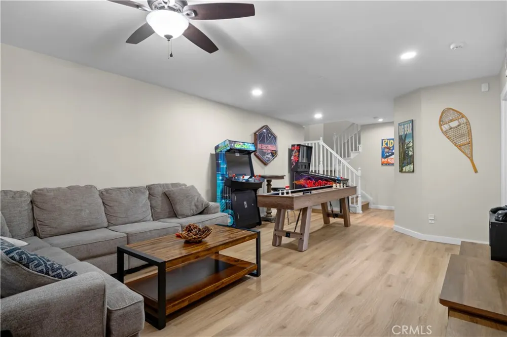 43360 Shasta Rd Big Bear Lake, CA 92315