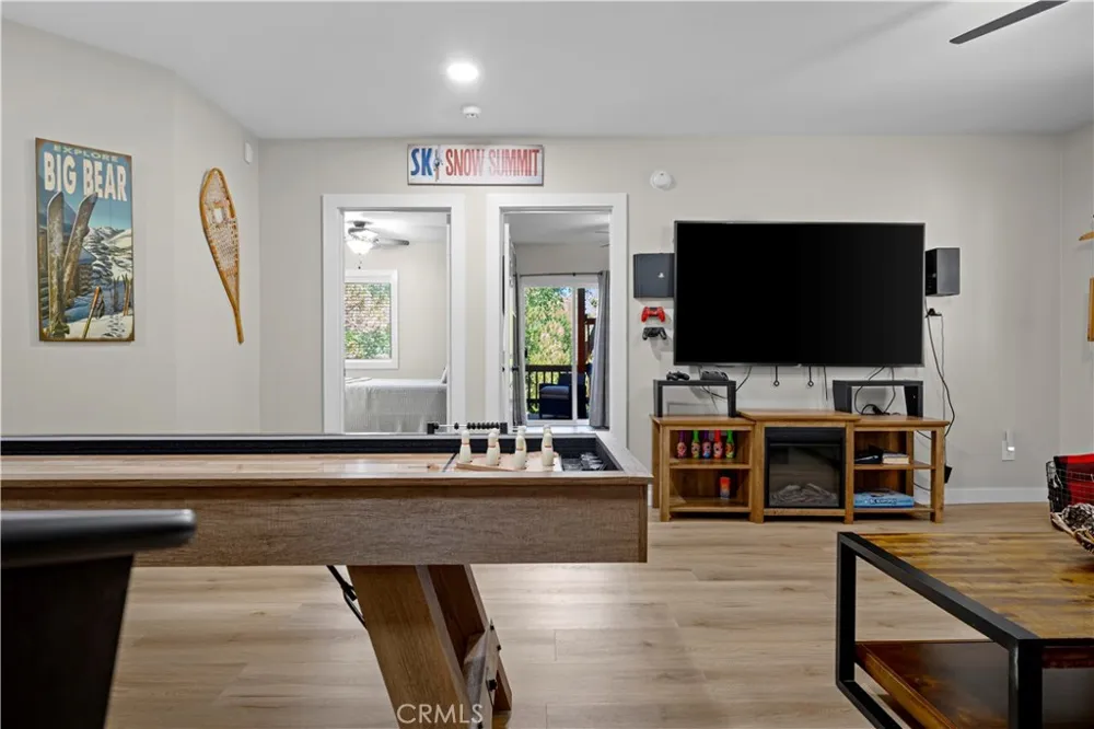 43360 Shasta Rd Big Bear Lake, CA 92315