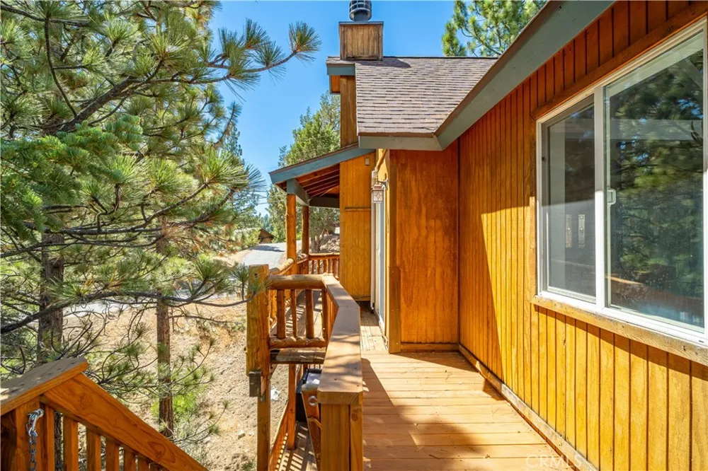 43360 Shasta Rd Big Bear Lake, CA 92315