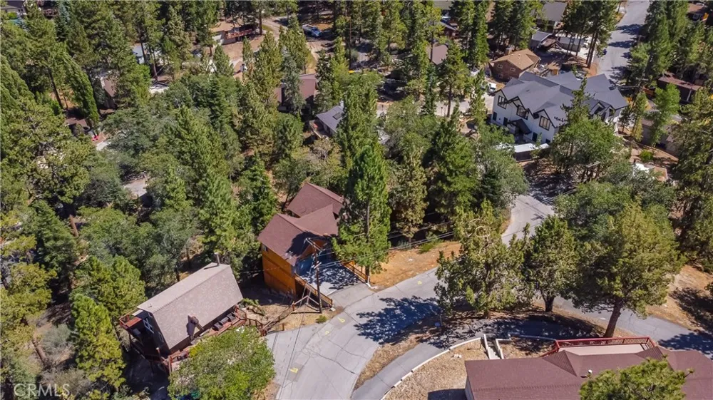 43360 Shasta Rd Big Bear Lake, CA 92315