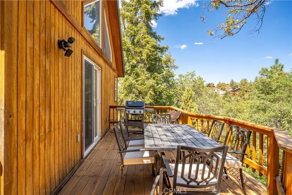 43360 Shasta Rd Big Bear Lake, CA 92315