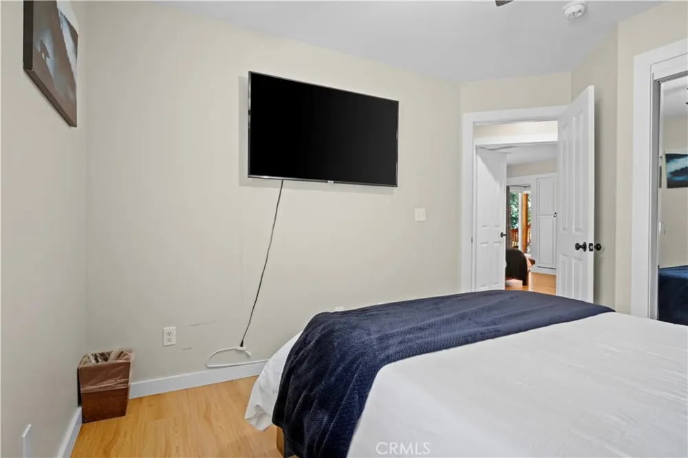43360 Shasta Rd Big Bear Lake, CA 92315