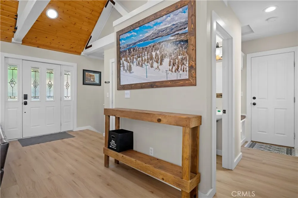 43360 Shasta Rd Big Bear Lake, CA 92315