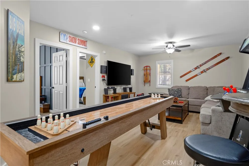 43360 Shasta Rd Big Bear Lake, CA 92315