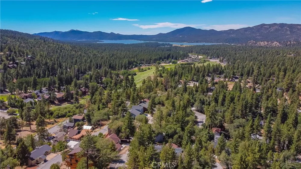 43360 Shasta Rd Big Bear Lake, CA 92315