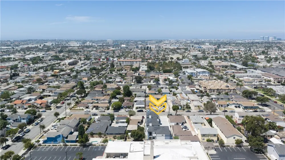 14810 Eastwood Avenue Lawndale, CA 90260