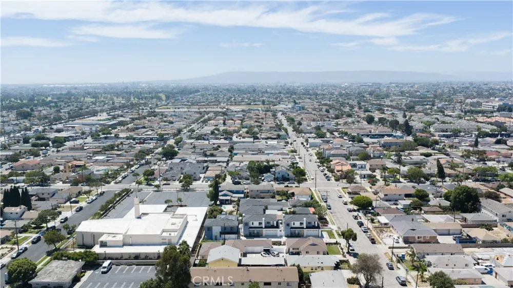 14810 Eastwood Avenue Lawndale, CA 90260