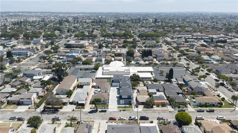14810 Eastwood Avenue Lawndale, CA 90260