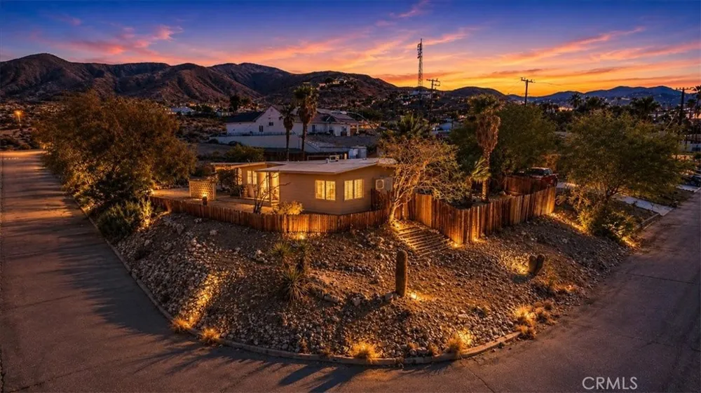 12550 Hidalgo Street Desert Hot Springs, CA 92240