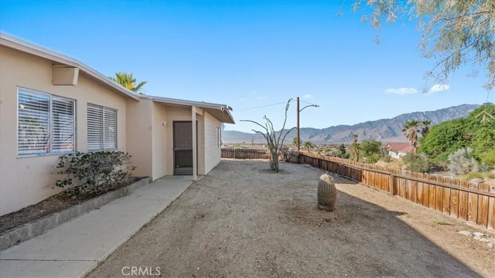 12550 Hidalgo Street Desert Hot Springs, CA 92240