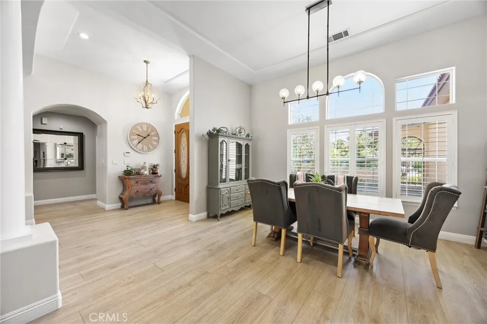 12614 Clay Creek Court Bakersfield, CA 93312