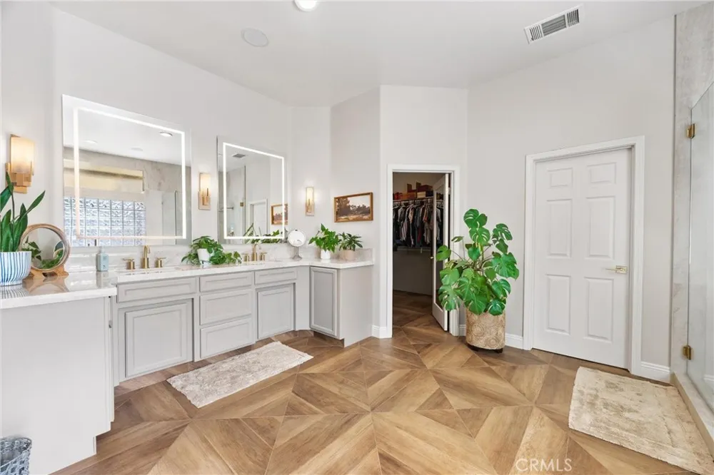 12614 Clay Creek Court Bakersfield, CA 93312