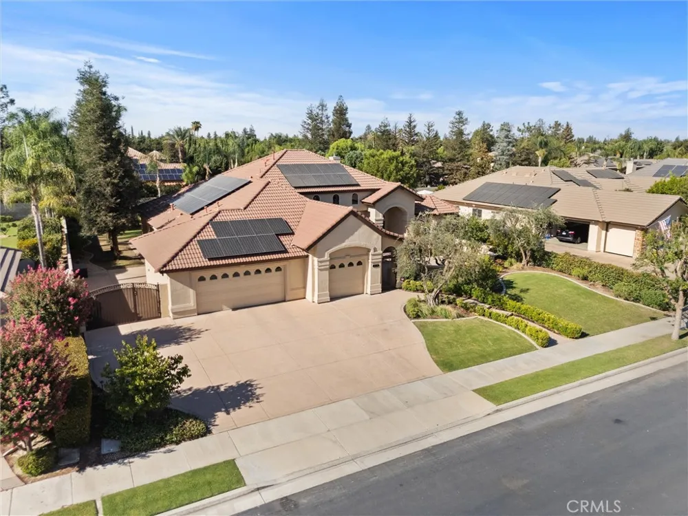 12614 Clay Creek Court Bakersfield, CA 93312