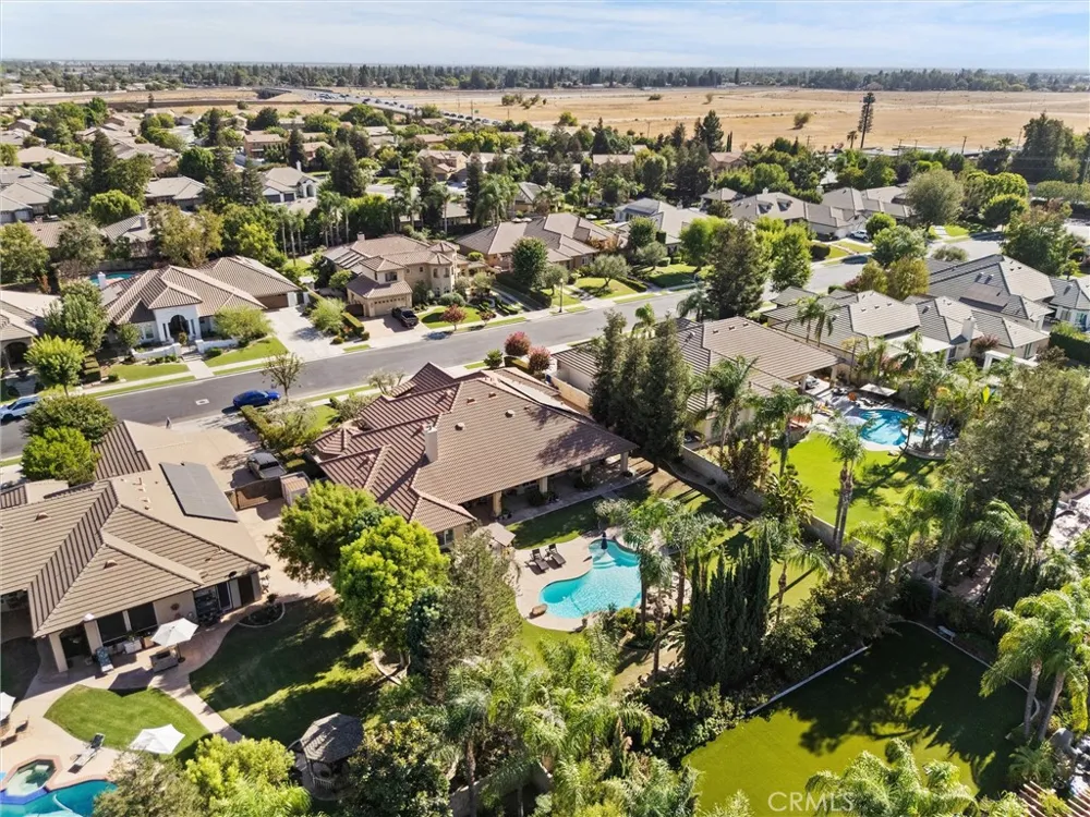 12614 Clay Creek Court Bakersfield, CA 93312