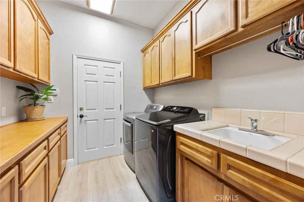 12614 Clay Creek Court Bakersfield, CA 93312