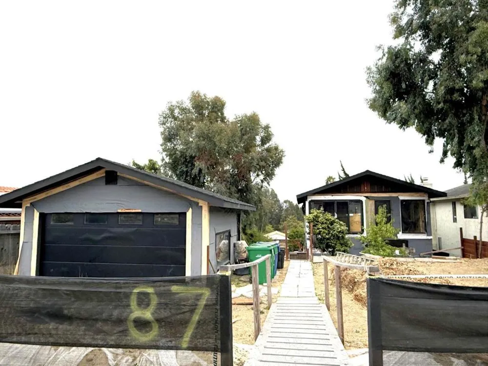 87 Lawrence Avenue Watsonville, CA 95076