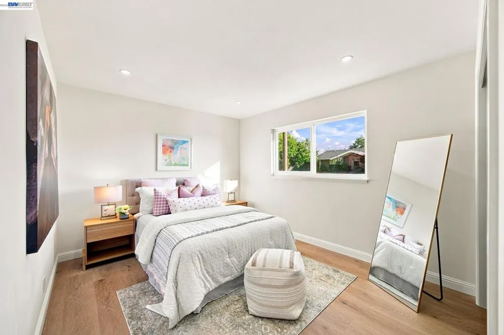 2500 Lancaster Ct Hayward, CA 94542