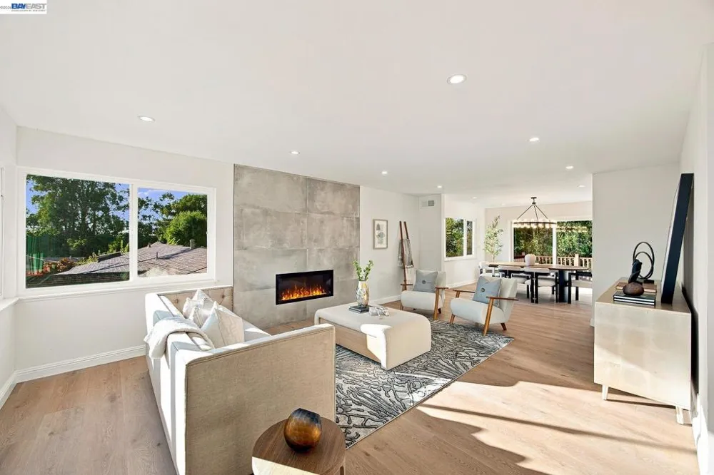 2500 Lancaster Ct Hayward, CA 94542