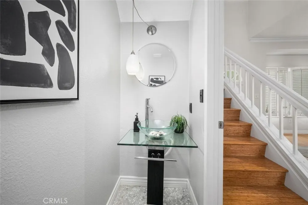 152 Greenmoor #64 Irvine, CA 92614