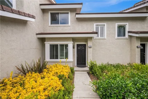 152 Greenmoor #64