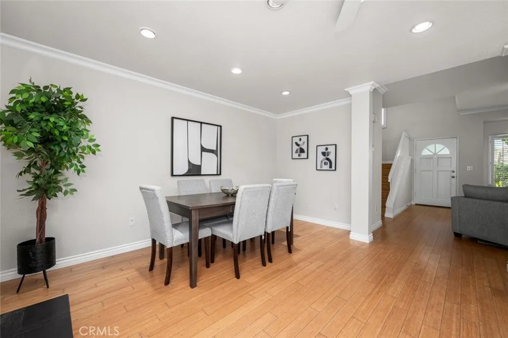 152 Greenmoor #64 Irvine, CA 92614