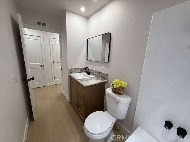1707 Normandy #D Santa Ana, CA 92705