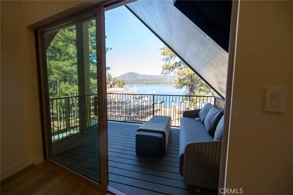 40260 Lakeview Big Bear Lake, CA 92315