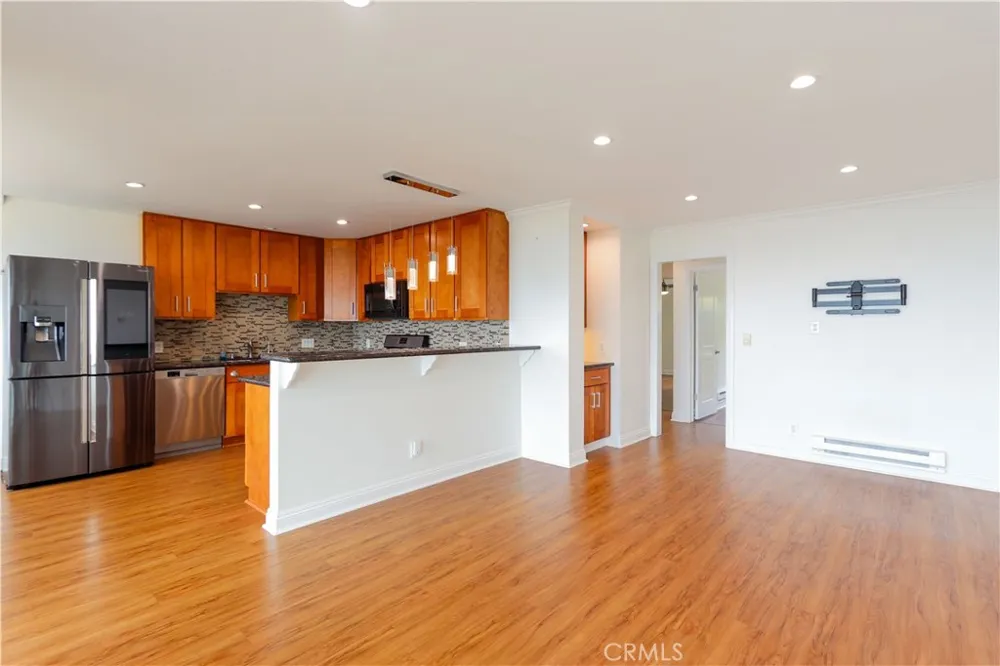 21722 Ocean Vista #C Laguna Beach, CA 92651