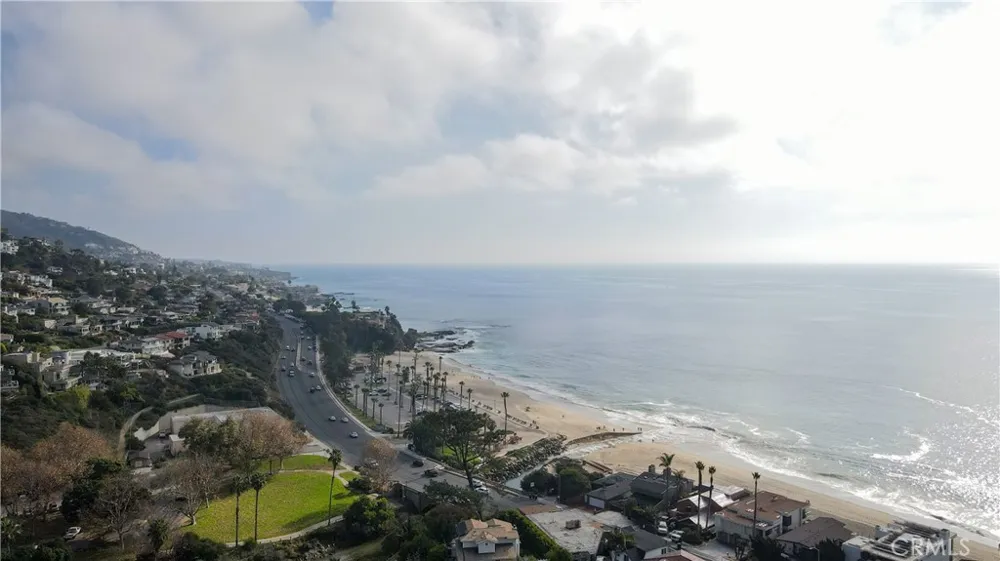 21722 Ocean Vista #C Laguna Beach, CA 92651