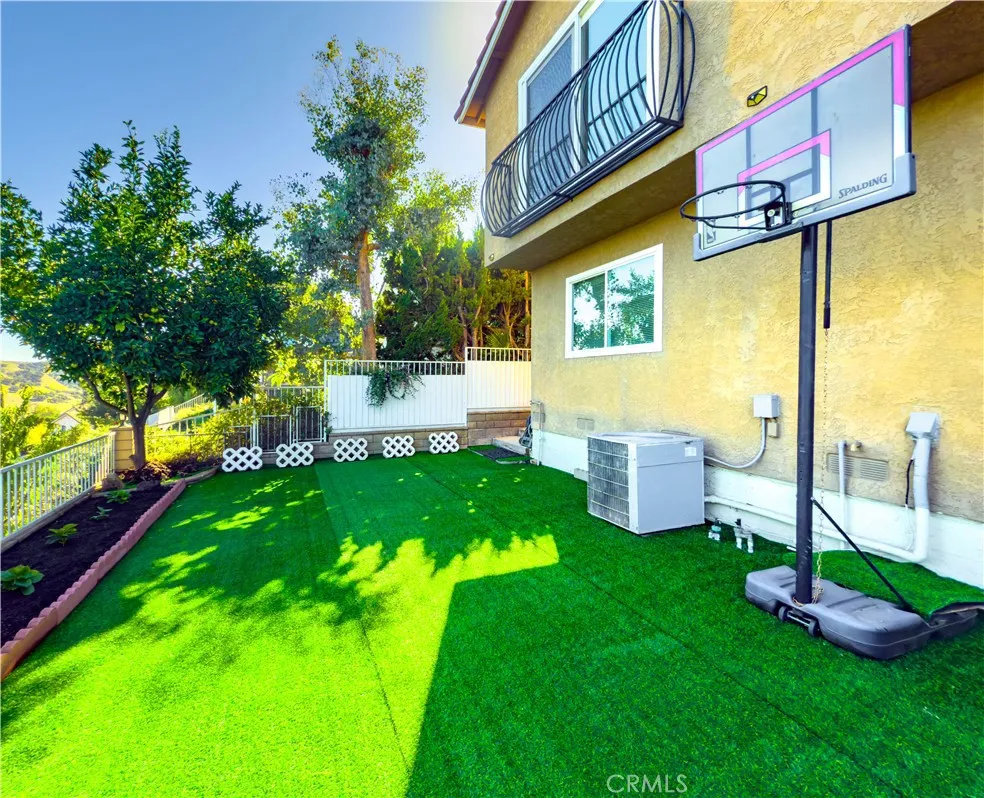 15429 Turquoise Chino Hills, CA 91709