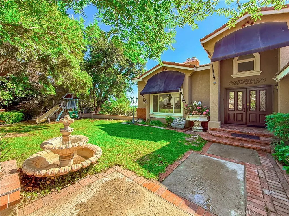 15429 Turquoise Chino Hills, CA 91709