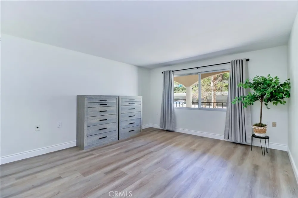 4015 Calle Sonora Oeste #1F Laguna Woods, CA 92637