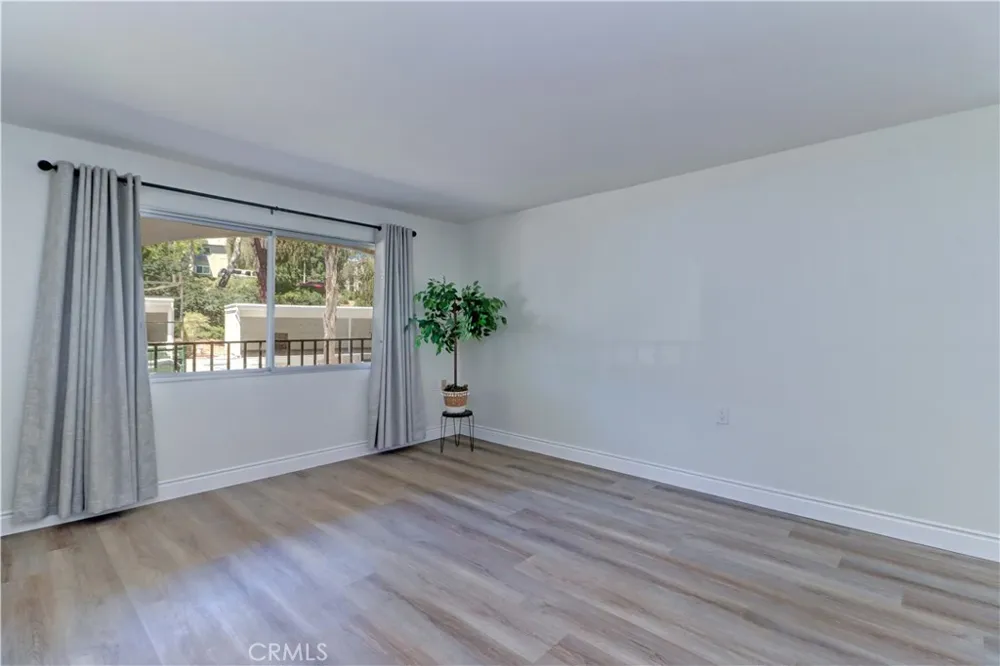 4015 Calle Sonora Oeste #1F Laguna Woods, CA 92637