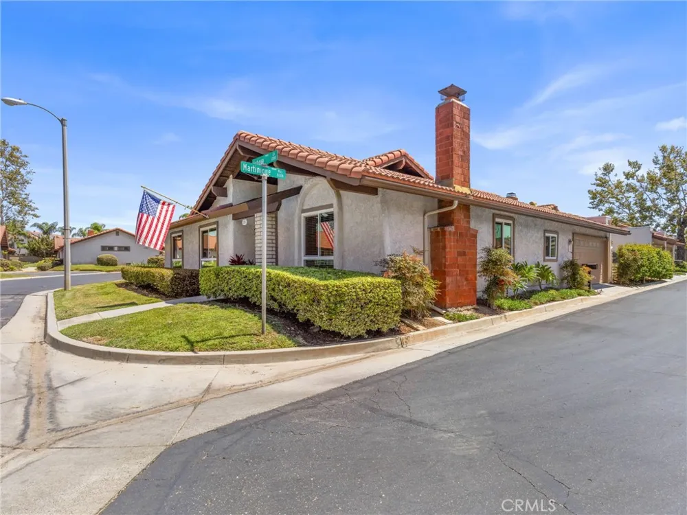 812 Martinique Placentia, CA 92870