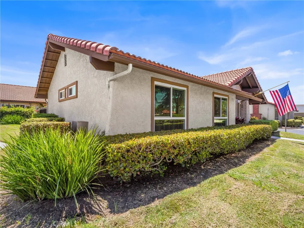 812 Martinique Placentia, CA 92870