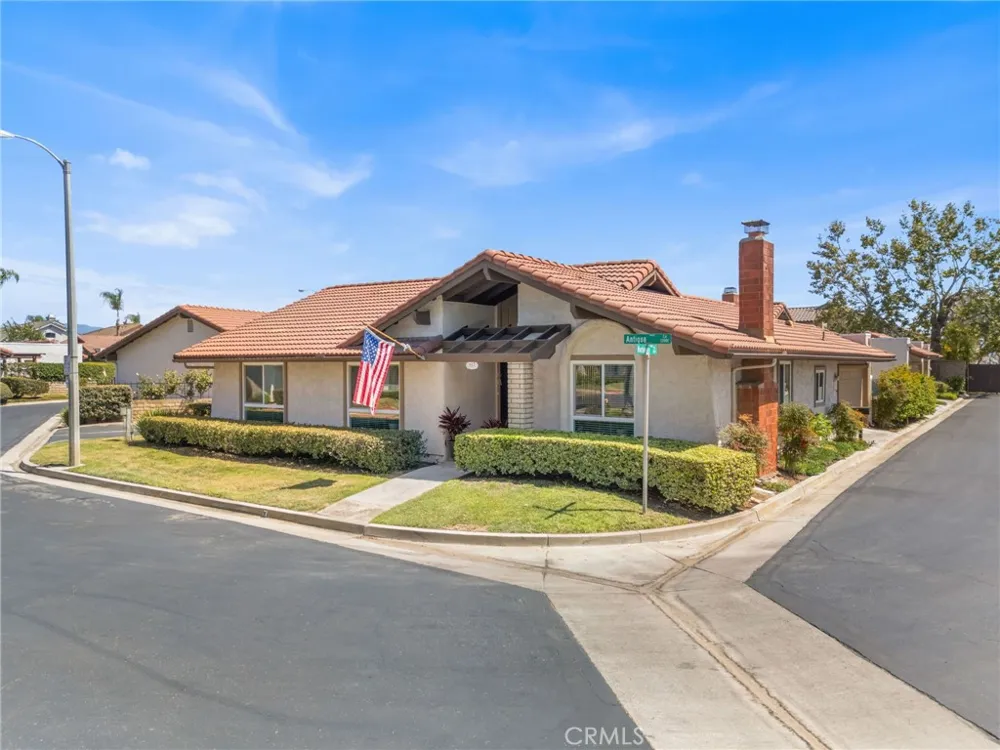 812 Martinique Placentia, CA 92870