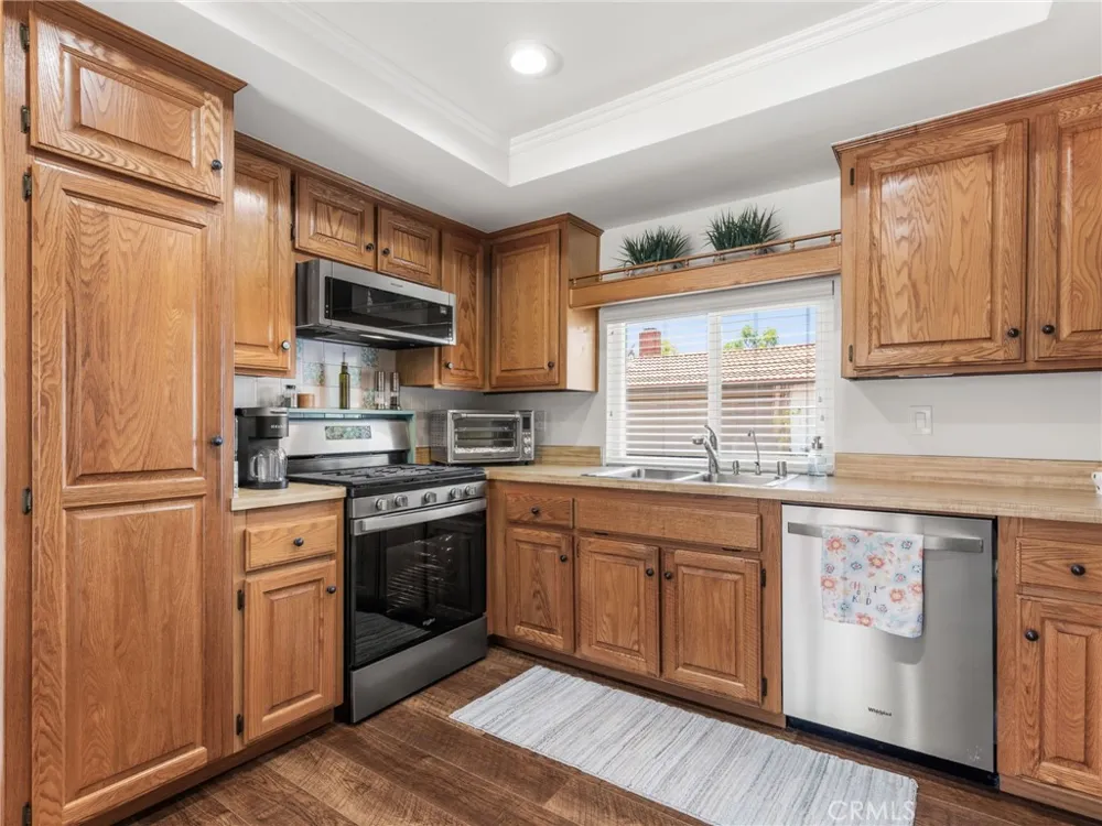 812 Martinique Placentia, CA 92870
