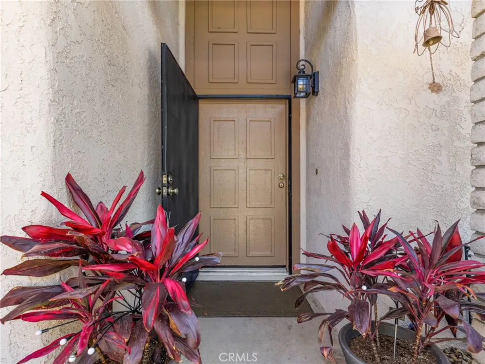 812 Martinique Placentia, CA 92870