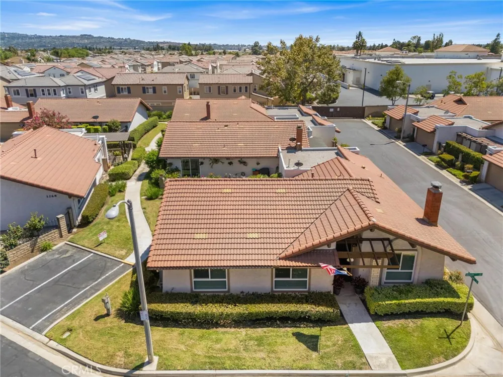 812 Martinique Placentia, CA 92870