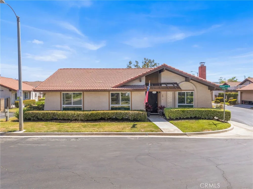 812 Martinique Placentia, CA 92870