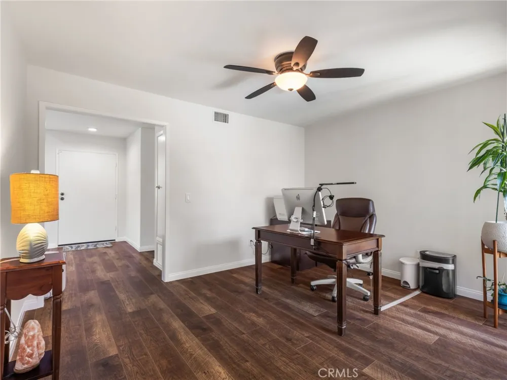 812 Martinique Placentia, CA 92870